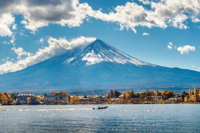 Mount Fuji (Mt. fuji) private tour by car with pickup from Tokyo - Key Points