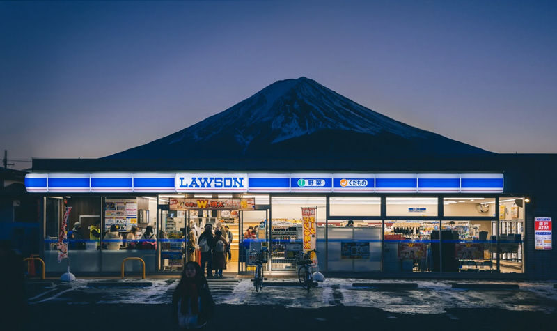 Mount Fuji Popular Attractions/Lake Yamanaka Walk & Cruise Day Trip (Small Group of 9) - Choose your Lake Yamanaka experience carefully