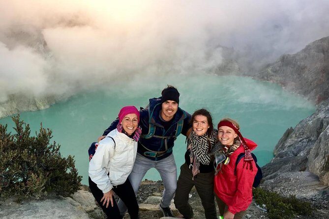 Mount Ijen Crater Tour From Ubud Bali - Exploring the Mount Ijen Crater Tour from Ubud Bali