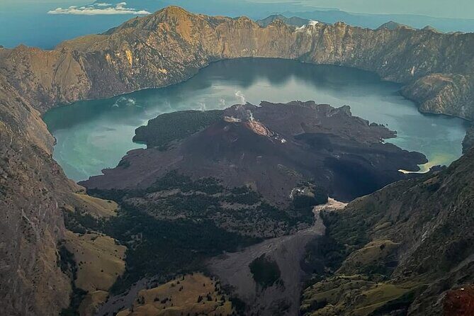 Mount Rinjani 3 Days 2 Night Trekking Package - Mount Rinjani 3 Days 2 Night Trekking Package Review