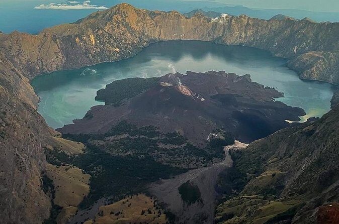 Mount Rinjani 3 Days 2 Night Trekking Package - The Sum Up