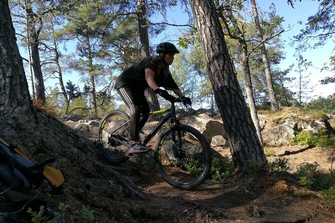 Mountain Biking Small-Group in Stockholm Forests for Beginners - The Experience in Detail