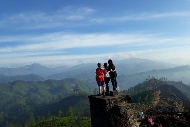 Mountain Hiking in Munnar (half day) By Munnar Info - Key Points