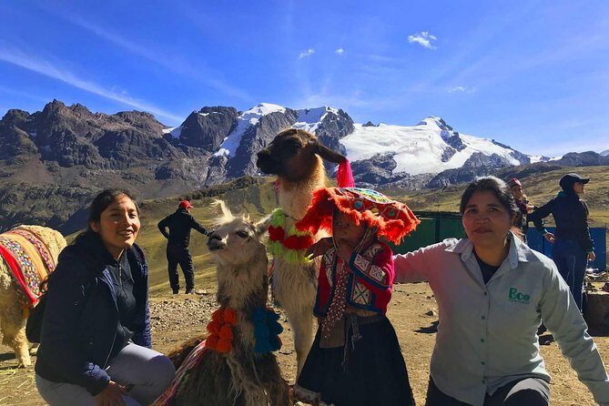 Mountain of Colors  Guide, transportation and lunch included - FAQ