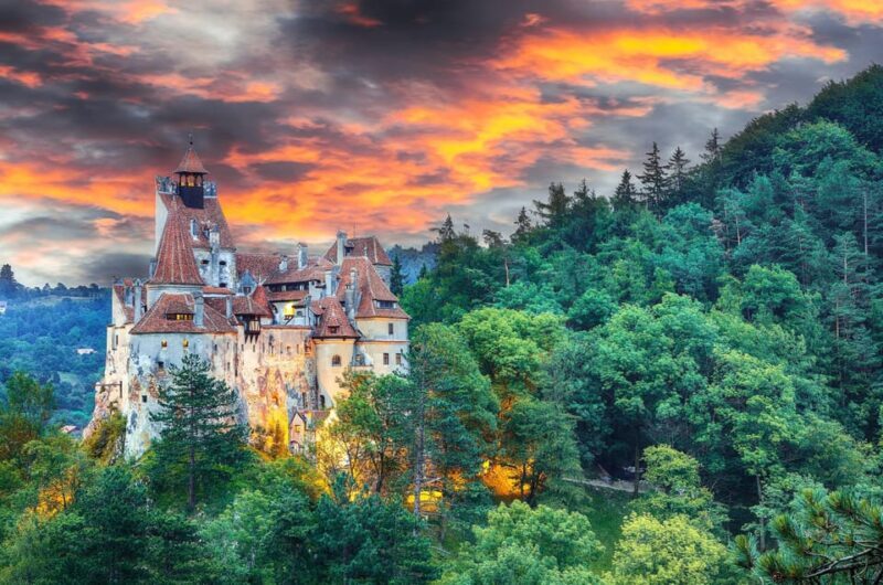 Movie Castle tour from Bucharest: Peles, Bran & Cantacuzino - What’s Included and What’s Not
