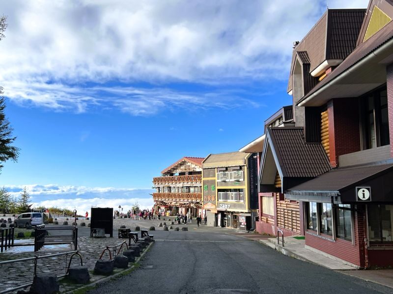 Mt. Fuji 5th Station, Ice Cave Adventure & Seasonal Fruit Picking All-You-Can-Eat Day Bus Tour from Shinjuku - A full day from Shinjuku, with Fuji as the prize