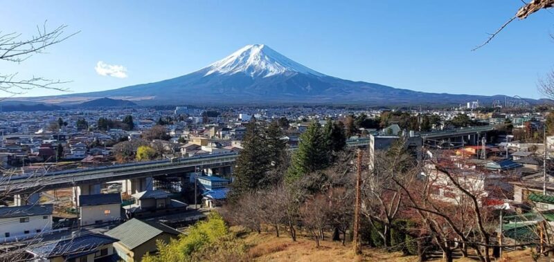 Mt Fuji and Hakone Private Tour With English Speaking Driver - Exploring the Route and Attractions