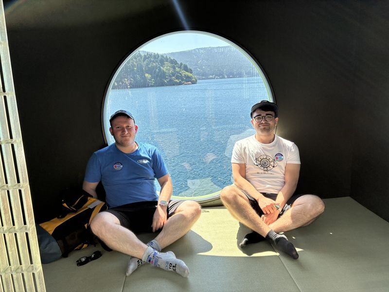 Mt Fuji & Hakone Day Trip, Drum Show, Cruise, Ropeway from Tokyo - The guide and the long ride home