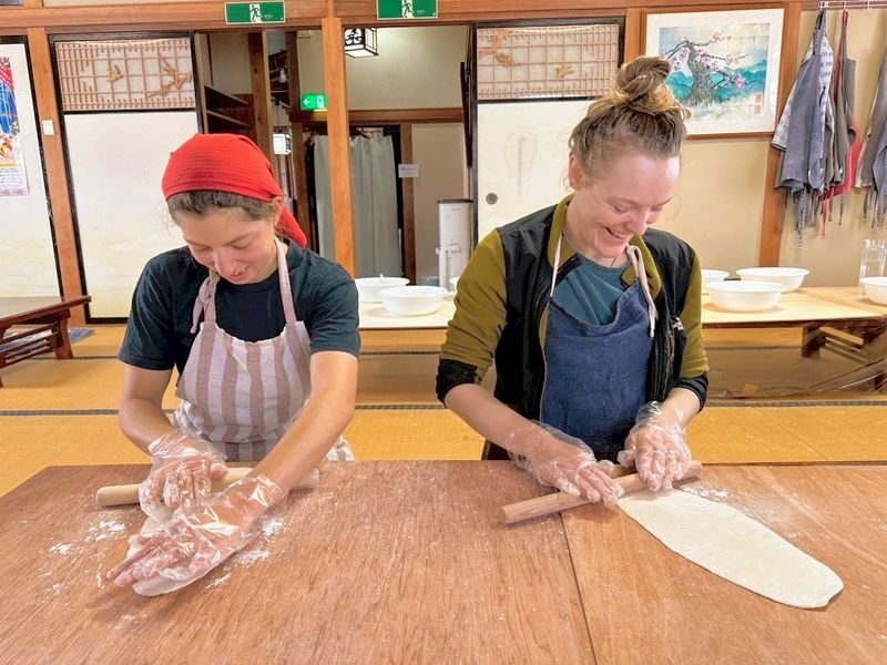 Mt. Fuji & Lake Cruise, handcraft noodles by Professional guide - Meeting up, timing, and small practical points