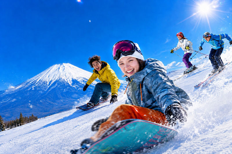 Mt. Fuji Yeti Ski Day Tour (Depart from Tokyo or Shinjuku) - Snow time with Mount Fuji in view