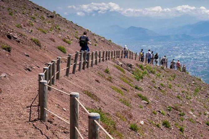 Mt. Vesuvio Excursion for 2 hours (round-trip included) - An In-Depth Review of the Mount Vesuvius Excursion