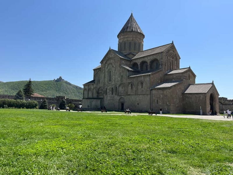Mtskheta Tour (Chronicles of Georgia, Jvari, Svetitskhoveli) - Exploring Georgia’s Sacred Heritage in Mtskheta: A 5-Hour Tour