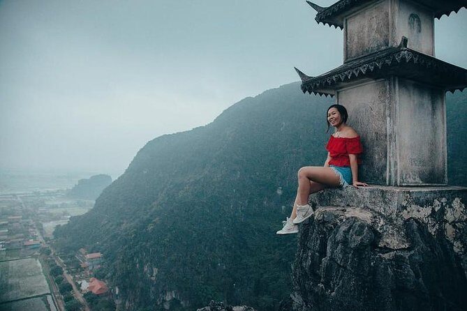 Mua peak cave & Tam Coc boat ride day trip - Key Points