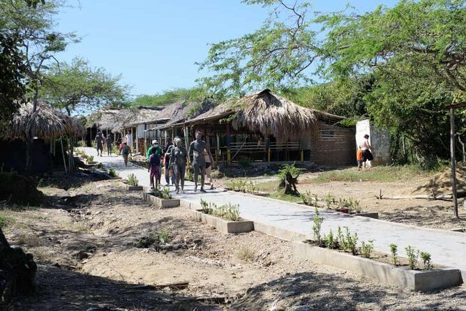 Mud experience at the volcano - In-Depth Review of the Mud Experience at Totumo Volcano