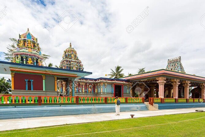 Mud Pools, Hindu Temple, Sleeping Giants Gardens, shopping, markets & Lunch - A Thoughtful The Sum Up: Why This Tour Works