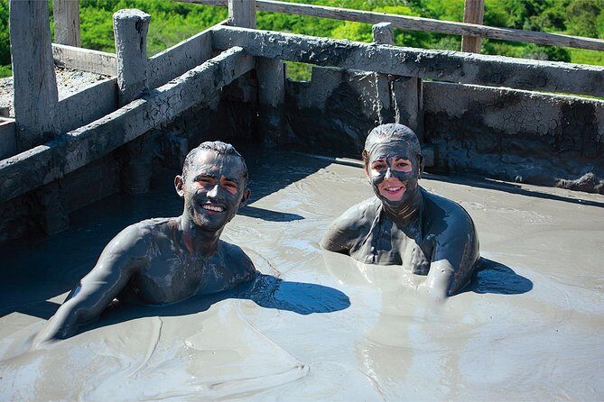 Mud Volcano, Beach Time and Gastronomic Experience from Cartagena - Key Points