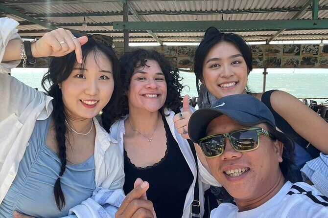 Mui Ne Shared jeep and 4WD Adventure - Experience the Beauty of Mui Ne with a Shared Jeep and 4WD Adventure