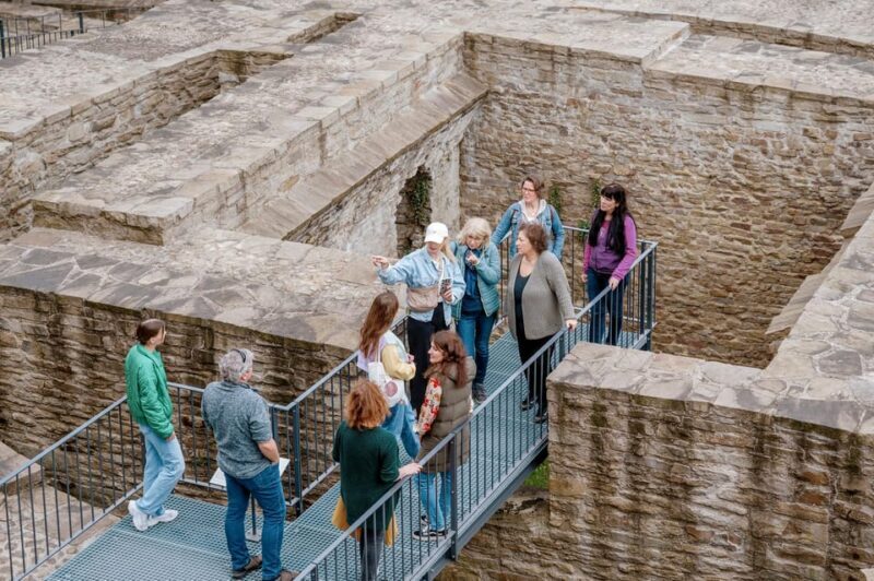 Mülheim an der Ruhr: Exclusive tour behind the scenes at Broich Castle - Key Points