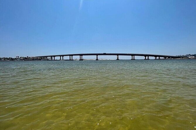 Multi Day Luxury Pontoon Boat Rental - Key Points