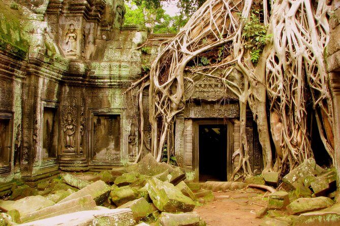 Multi-Day Tour of 5 Days Ho Chi Minh City and Siem Reap - Experience the Best of Vietnam and Cambodia in 5 Days