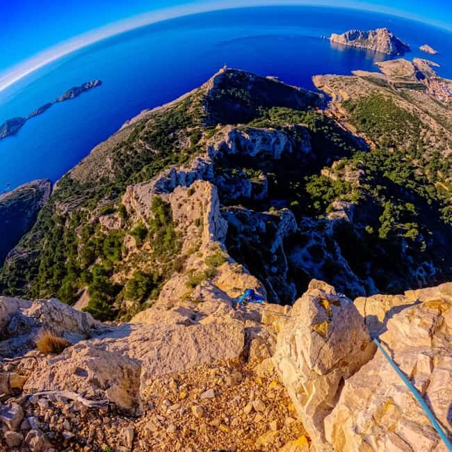 Multi Pitch Climb Session in the Calanques near Marseille - Practical Details
