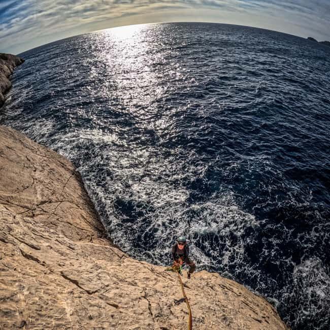Multi Pitch Climb Session in the Calanques near Marseille - The Sum Up: Is This Climbing Tour Right for You?