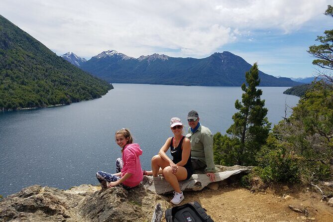 Multisport: Moreno Lake Kayaking and Mirador del Tristeza Hiking - Moreno Lake Kayaking and Mirador del Tristeza Hiking: A Day of Nature and Adventure in Bariloche