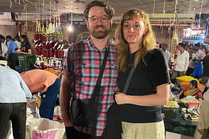 Mumbai Bazaar Walking Tour - Exploring Mumbais Markets and Hidden Gems