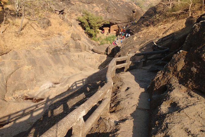 Mumbai Caves Tour in Private Vehicle - Key Points