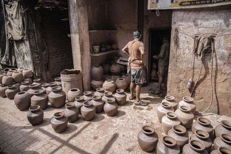 Mumbai Dharavi Slum Community Tour - Key Points