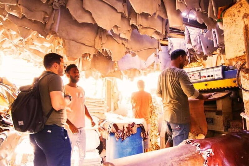 Mumbai: Dhobi Ghat & Dharavi Slum tour - Key Points