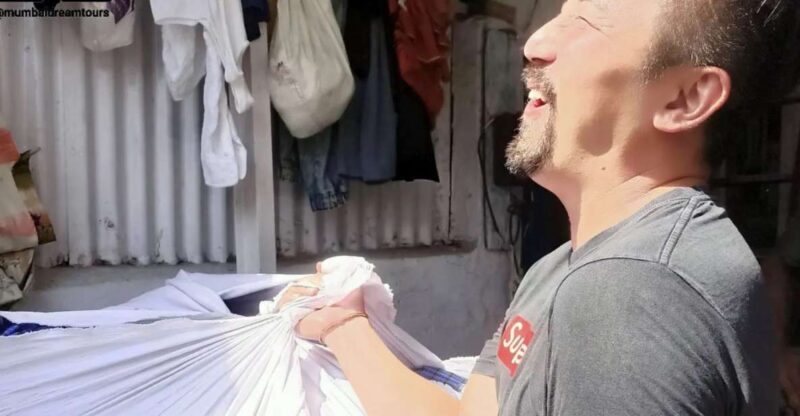 Mumbai: Dhobi Ghat Tour with Dharavi and Train Ride Options - Discover Mumbai’s Iconic Dhobi Ghat: A Practical and Authentic Tour Experience