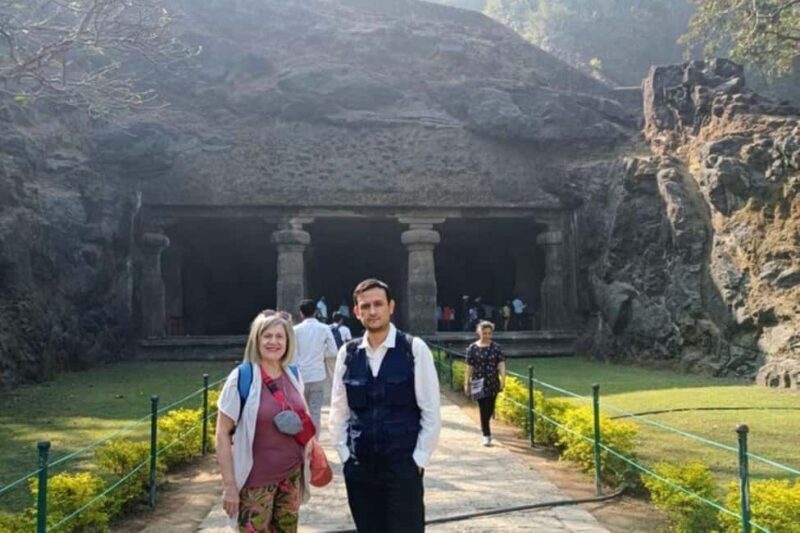 Mumbai: Elephanta Caves Guided Tour with Ferry & Lunch - The Sum Up