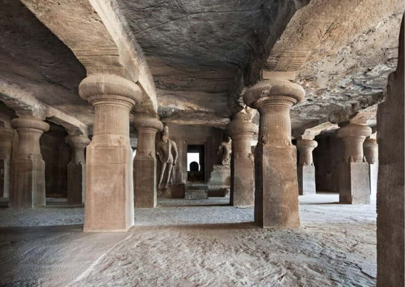 Mumbai: Elephanta Caves Private Tour with Ferry Ride - Discovering Mumbais Ancient Treasures: The Elephanta Caves Private Tour