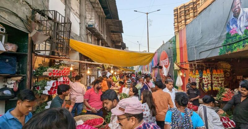 Mumbai Hidden Gems : Early Morning Tour with Expert Guide - Key Points