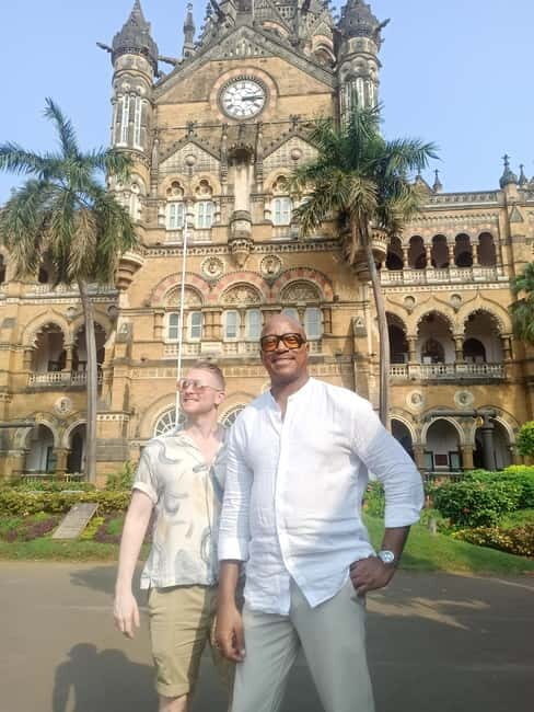 Mumbai: Highlights, Iconic Sites & Hidden Gems Tour - Exploring Mumbai with a Guided Touch