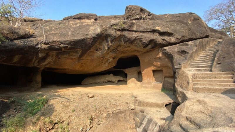 Mumbai: Kanheri Caves and The Golden Pagoda Temple - A Deep Dive into the Experience