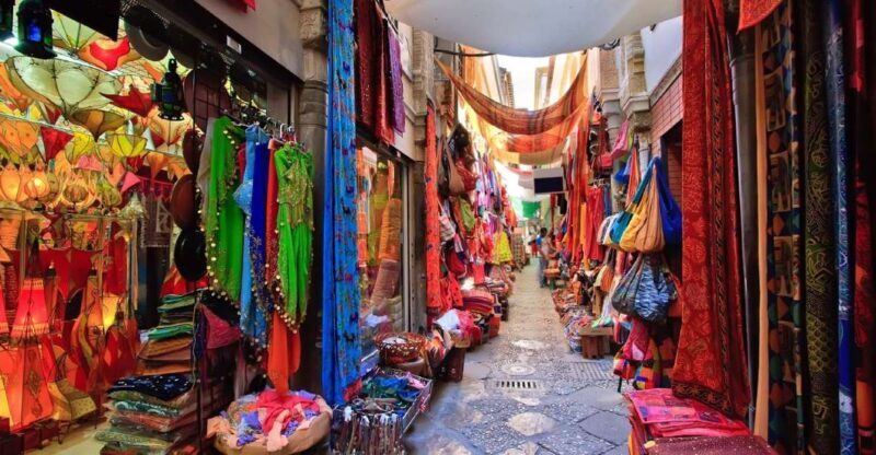 Mumbai: Magical Markets Tour - Key Points