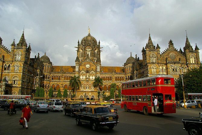 Mumbai Sightseeing Tour by Public Transport with family Lunch - Final Thoughts