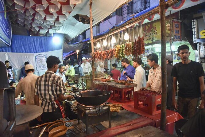 Mumbai Spice Markets and Bazaars Tour with Guide and Transport - Key Points