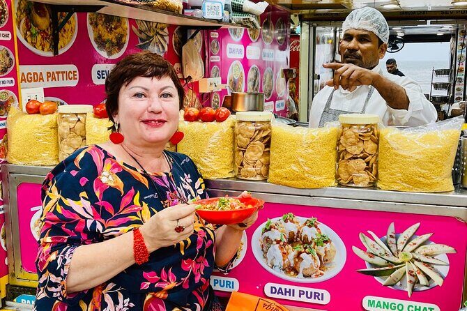 Mumbai Street Food & Beach Tour with 10+ Tastings - Key Points