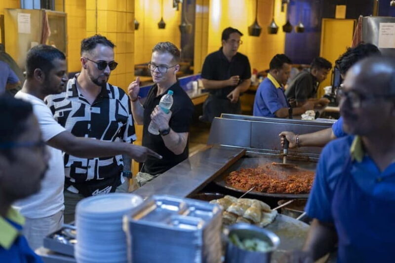 Mumbai Street Food, Markets & Temples Tour - Key Points