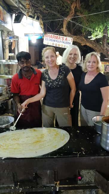 Mumbai: Street Food Tour with 7-8 Tasting Courses - A Guided Tour of Mumbai’s Street Food Scene