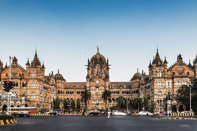 Mumbai Tour by Public Transport - Key Points