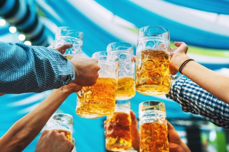 München: Oktoberfest Experience and Lunch in Tent - An In-Depth Look at the München Oktoberfest Experience and Lunch in Tent