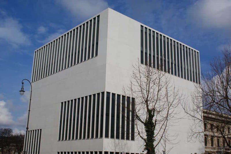 Munich and Nazi History Combination Day Tour Small Group - FAQs