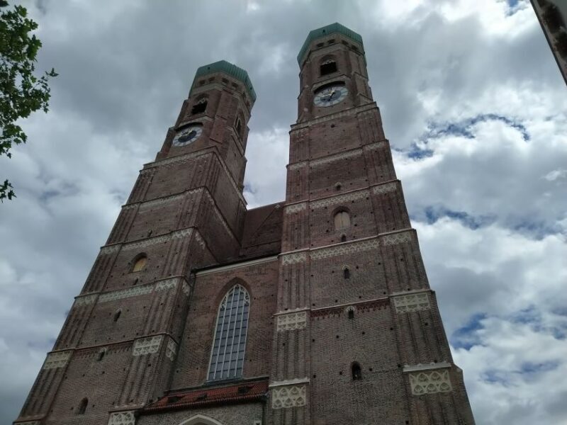 Munich: Bavarian Beer Walking Tour with Samples - A Deep Dive into the Munich Bavarian Beer Walking Tour