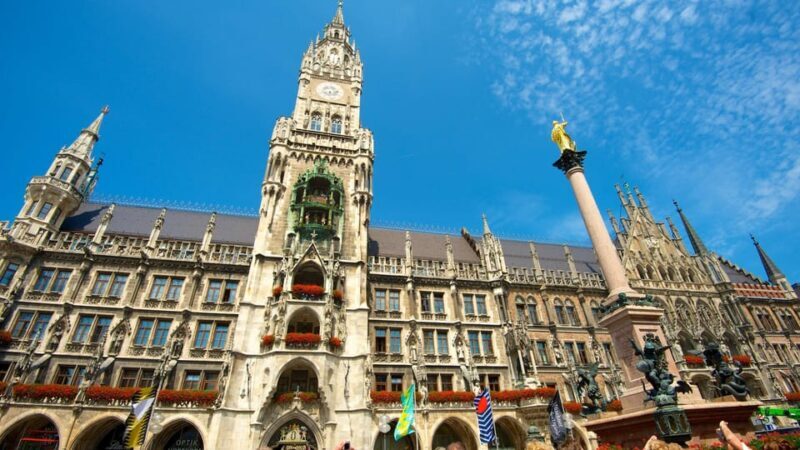 Munich: Bike Tour 3-Hour Guided City Tour - FAQ