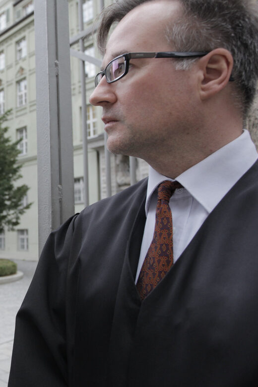 Munich: Crime Ralley - Tour with actors in GERMAN - Exploring the Munich Crime Rally Experience