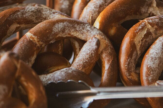 Munich Food Tour with Full Meal & Drinks by Do Eat Better - Key Points